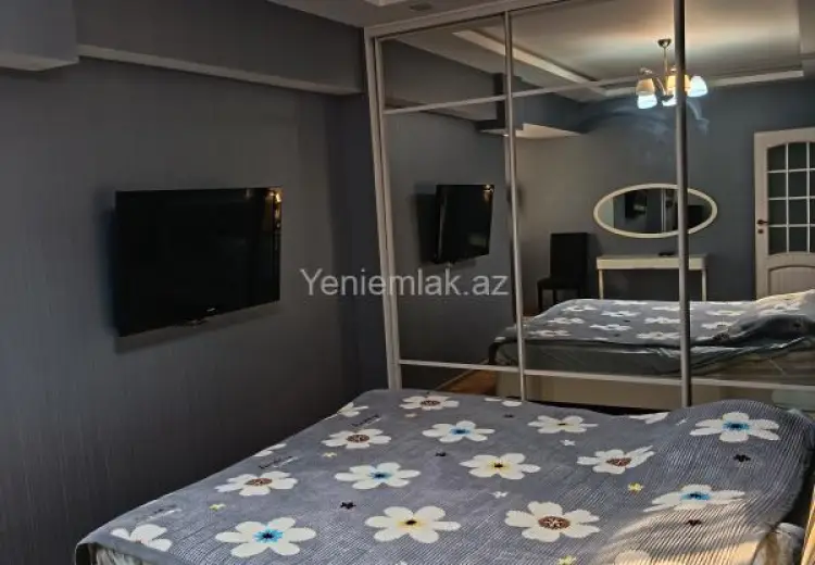 1 000 AZN - 3 otaqlı mənzil Kirayə (aylıq), İçəri şəhər, Səbail, Bakı