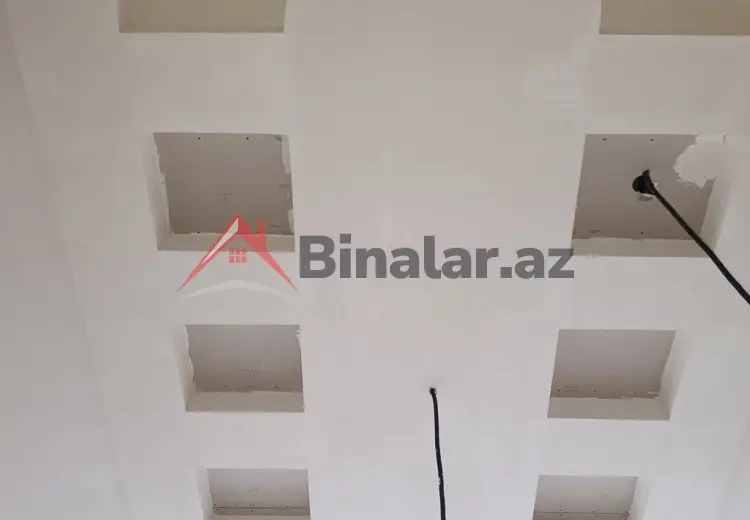 7 otaqlı mənzil Satılır, Qəbələ
