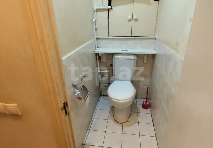 410 000 AZN - 5 otaqlı mənzil, Bakı