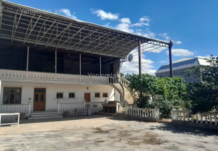 10 otaqlı mənzil Satılır, Gəncə