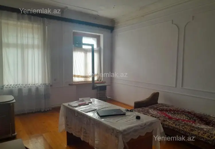 10 otaqlı mənzil Satılır, Gəncə