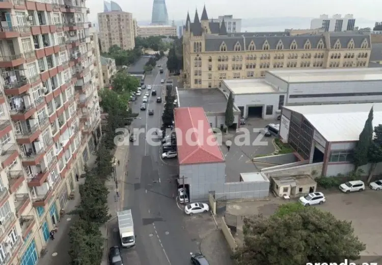 525 000 AZN - 4 otaqlı mənzil Satılır, Səbail, Bakı