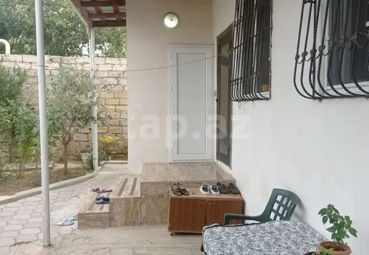 3 otaqlı mənzil , Bakı
