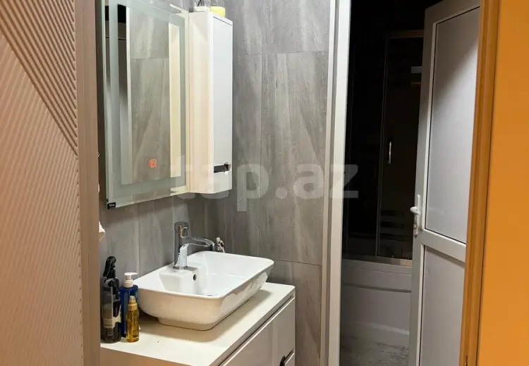 4 otaqlı mənzil , Xırdalan