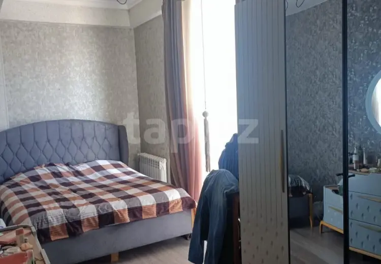 4 otaqlı mənzil , Bakı
