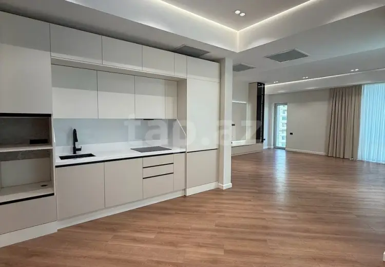 3 otaqlı mənzil , Bakı
