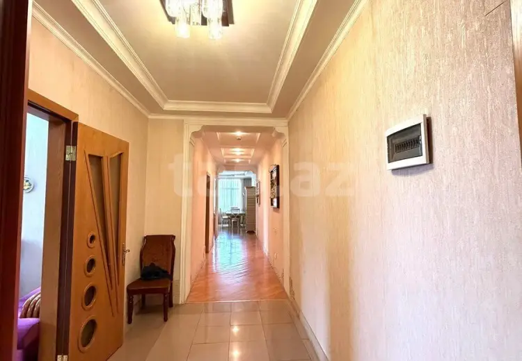 4 otaqlı mənzil , Bakı
