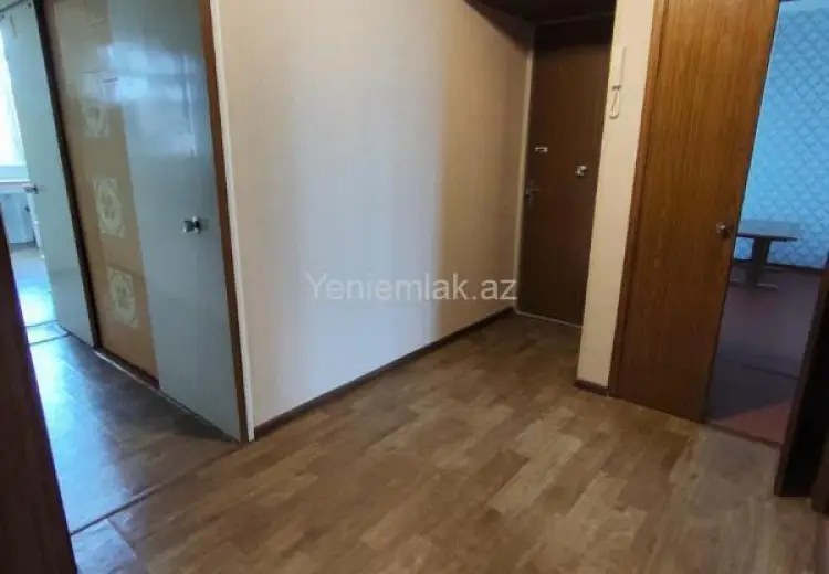 800 AZN - 4 otaqlı mənzil Kirayə (aylıq), 9-cu mikrorayon, Binəqədi, Bakı