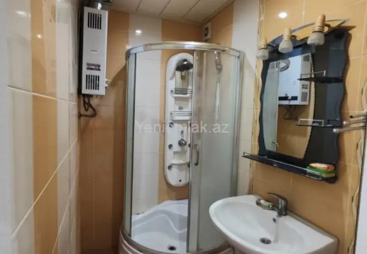 800 AZN - 4 otaqlı mənzil Kirayə (aylıq), 9-cu mikrorayon, Binəqədi, Bakı