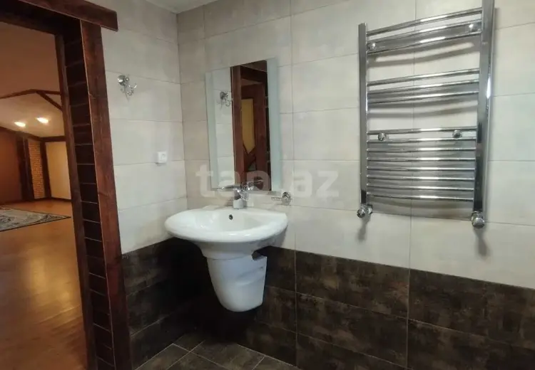 3 otaqlı mənzil Kirayə (aylıq), Bakı