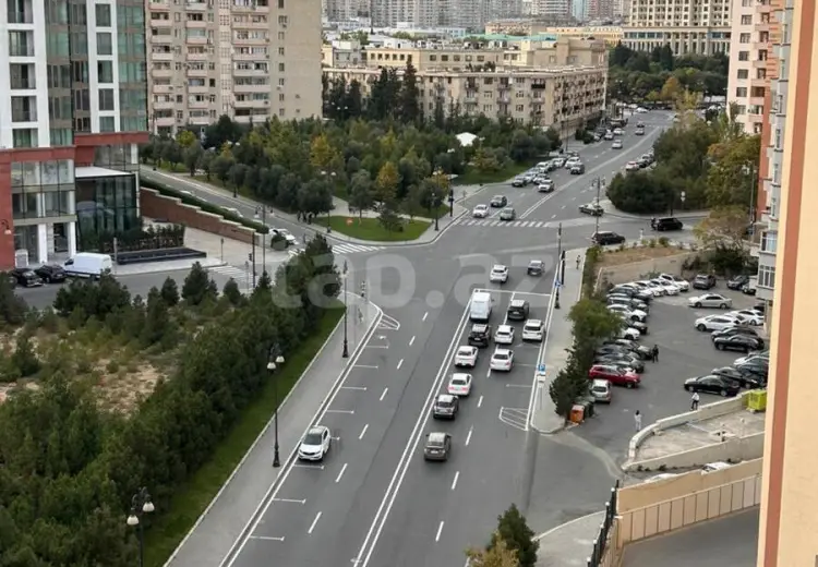3 otaqlı mənzil , Bakı