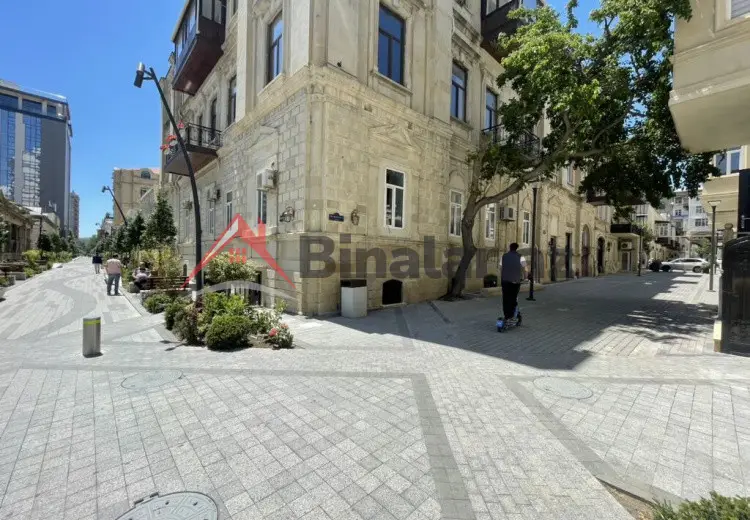 60 m² Obyekt / Ofis Kirayə (aylıq), Bakı