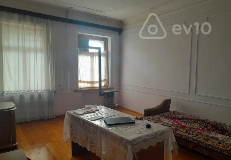 10 otaqlı mənzil Satılır, Gəncə