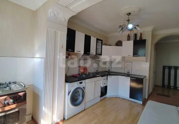 550 AZN - 3 otaqlı mənzil Kirayə (aylıq), 8-ci kilometr, Nizami, Bakı