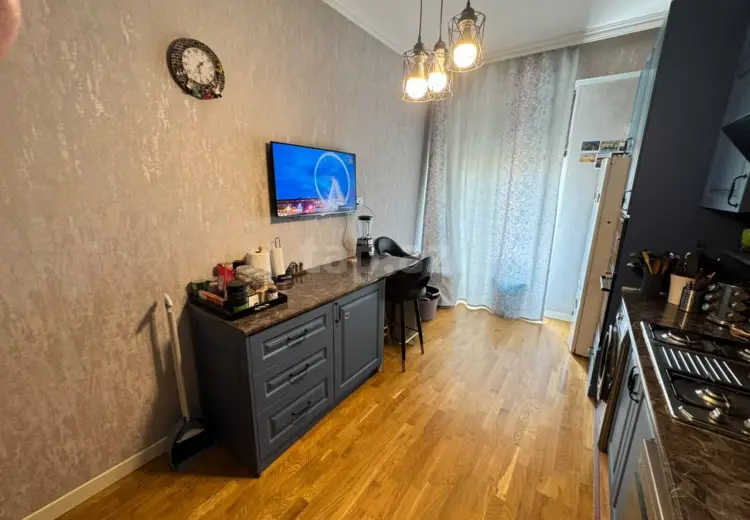 3 otaqlı mənzil , Bakı