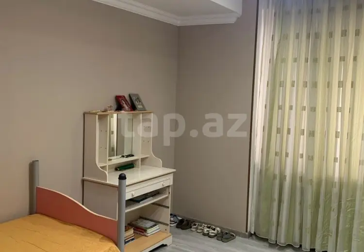 4 otaqlı mənzil , Xırdalan