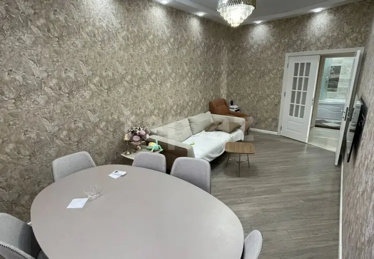 3 otaqlı mənzil , Bakı