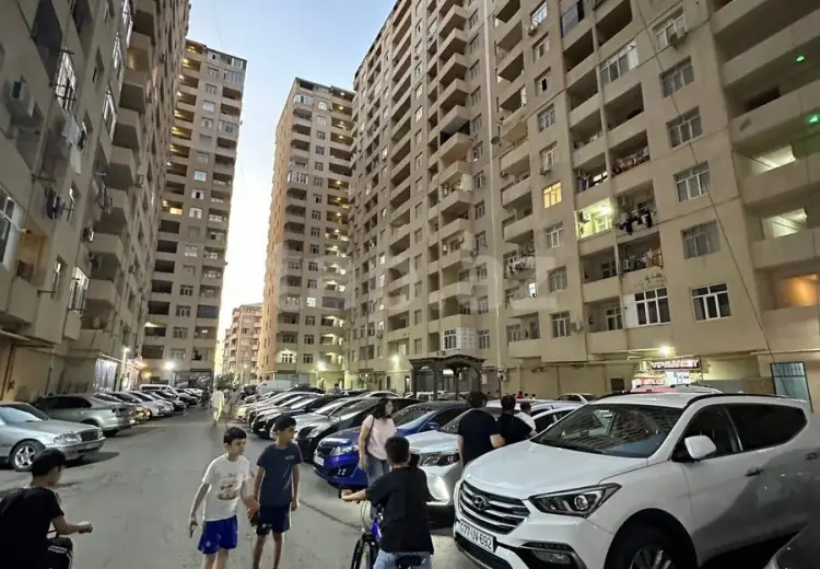 3 otaqlı mənzil , Xırdalan