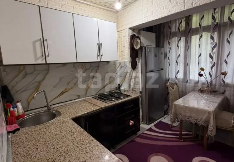 4 otaqlı mənzil , Bakı