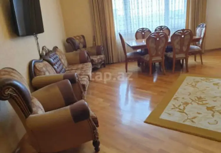 3 otaqlı mənzil , Bakı