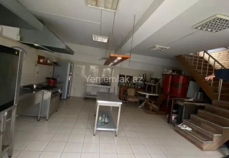 250 m² Obyekt / Ofis Satılır, Novxanı, Abşeron