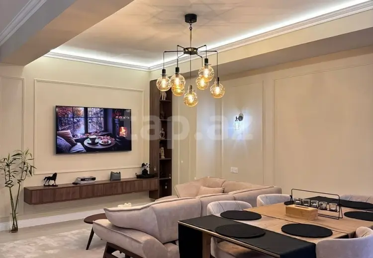 4 otaqlı mənzil , Bakı