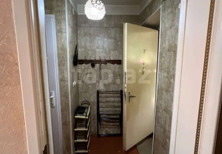 300 AZN - 1 otaqlı mənzil Kirayə (aylıq), Bakı