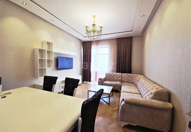 3 otaqlı mənzil Kirayə (aylıq), Bakı