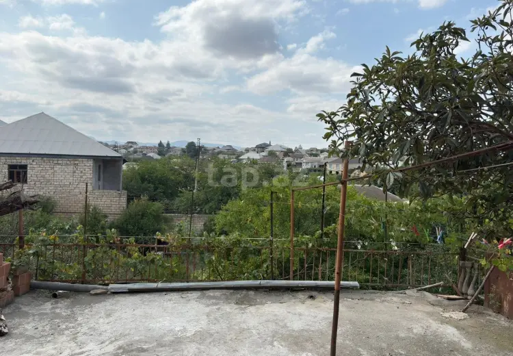7 otaqlı mənzil , Gəncə