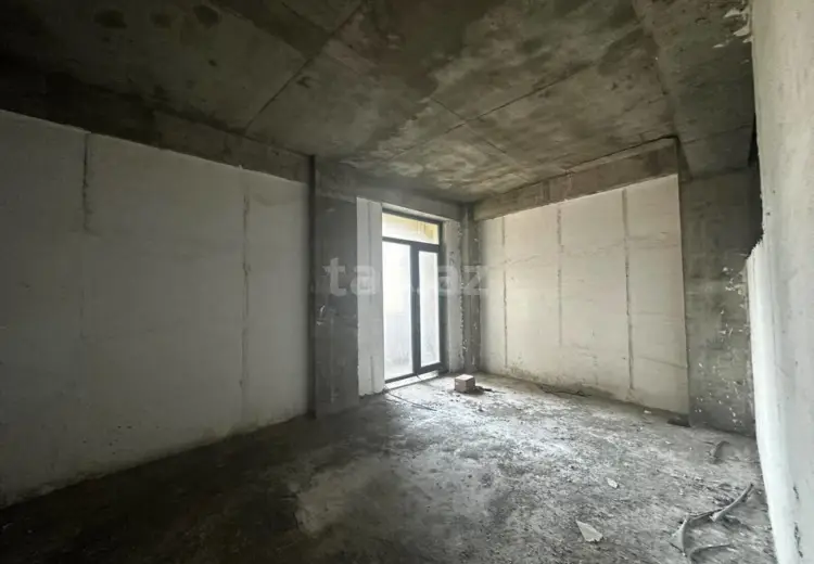 3 otaqlı mənzil , Bakı