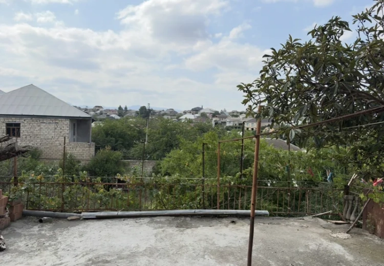 7 otaqlı mənzil Satılır, Gəncə