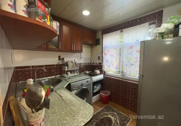 220 000 AZN - 4 otaqlı mənzil Satılır, Nizami, Bakı