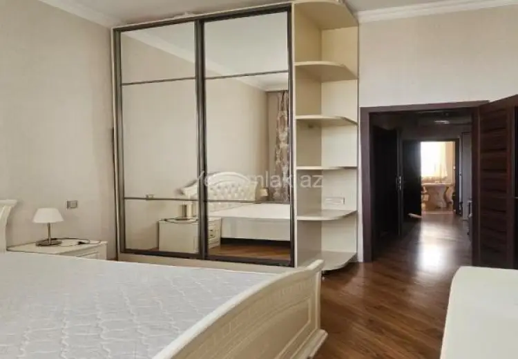 2 otaqlı mənzil Kirayə (aylıq), Bayıl qəs., Səbail, Bakı