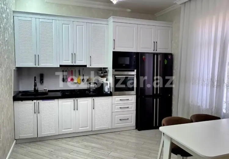 435 000 AZN - 10 otaqlı mənzil Satılır, Novxanı, Abşeron