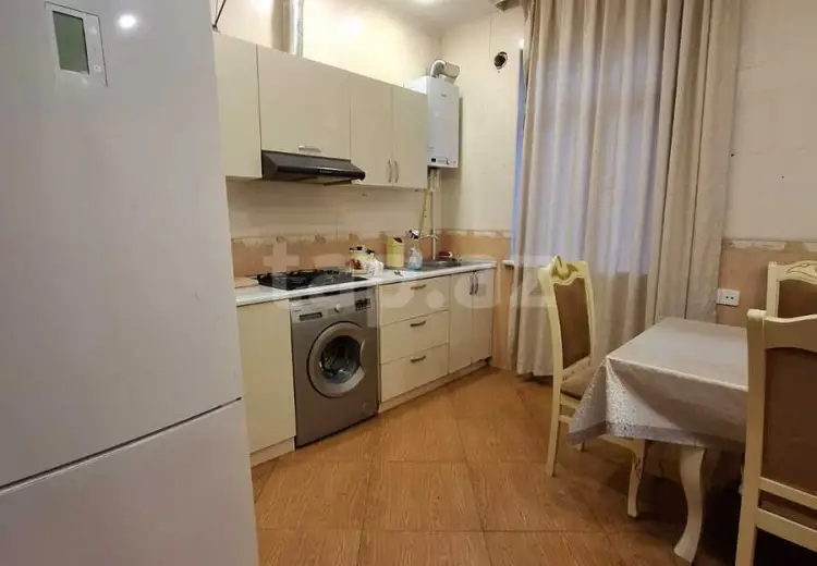 800 AZN - 4 otaqlı mənzil Kirayə (aylıq), Nəsimi, Bakı