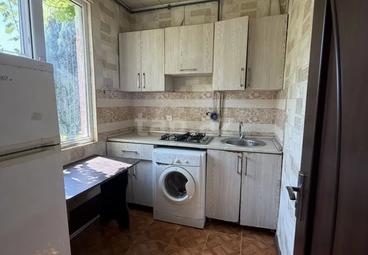 2 otaqlı mənzil , Bakı