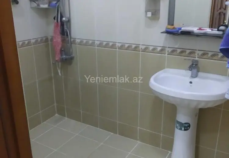 225 000 AZN - 4 otaqlı mənzil Satılır, Nizami, Bakı