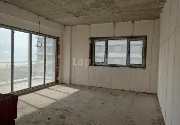 4 otaqlı mənzil , Bakı