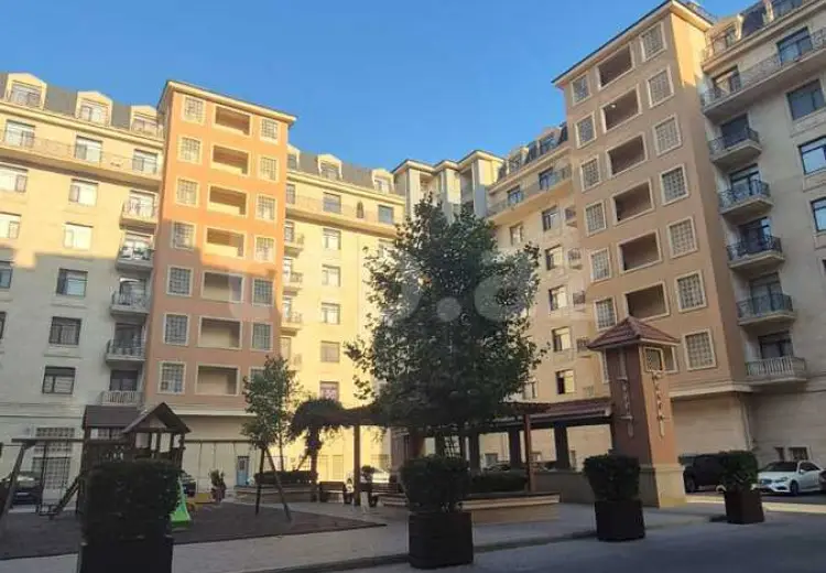 3 otaqlı mənzil , Bakı