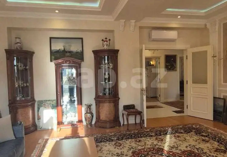 3 otaqlı mənzil , Bakı