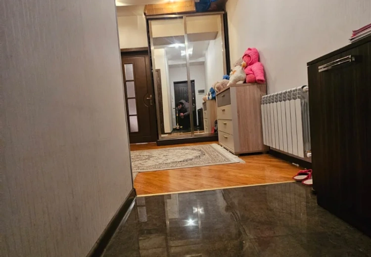 2 otaqlı mənzil Satılır, 8-ci kilometr, Nizami, Bakı