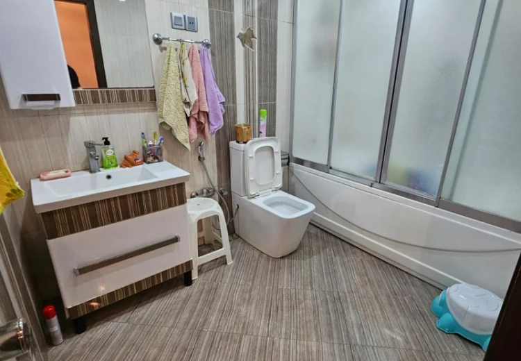 2 otaqlı mənzil Satılır, 8-ci kilometr, Nizami, Bakı