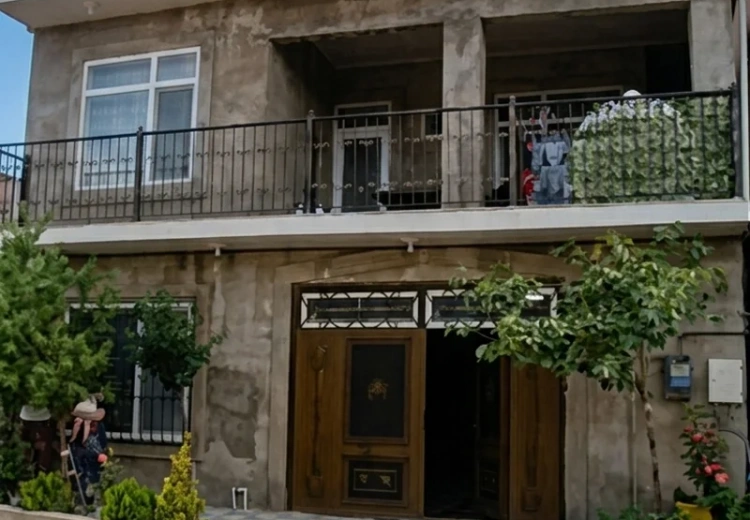 7 otaqlı mənzil Satılır, Bakı