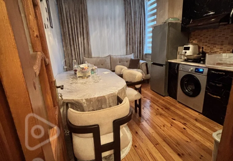 2 otaqlı mənzil Satılır, Bakı
