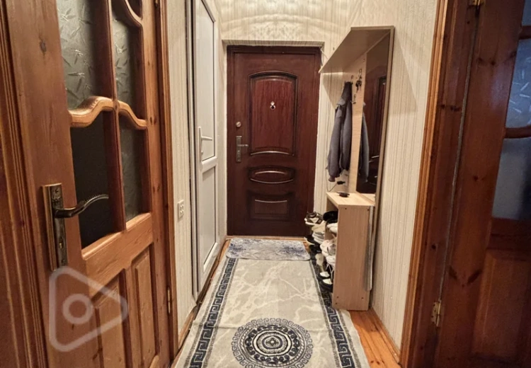 2 otaqlı mənzil Satılır, Bakı