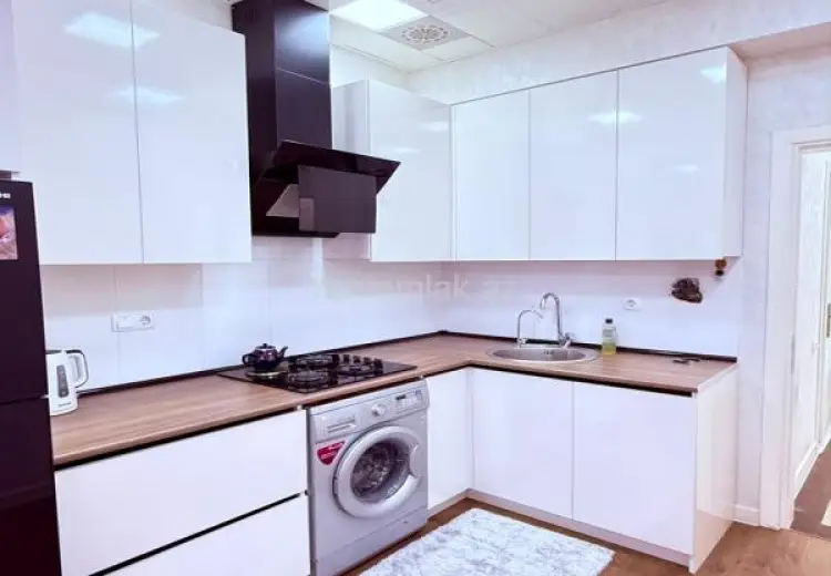 2 otaqlı mənzil Satılır, Xətai, Bakı
