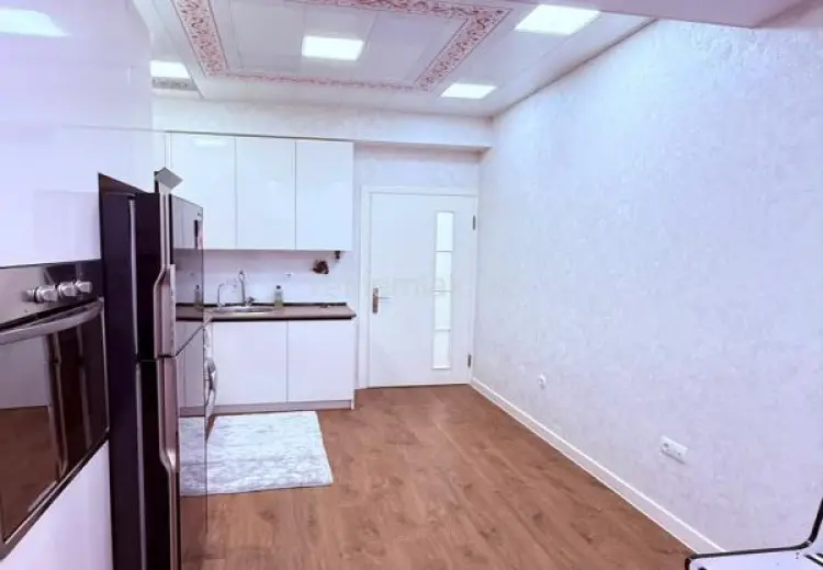 2 otaqlı mənzil Satılır, Xətai, Bakı