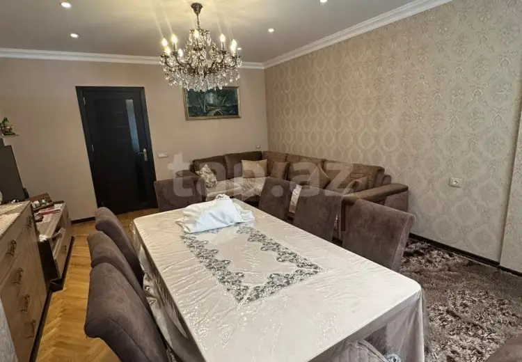 4 otaqlı mənzil , Bakı