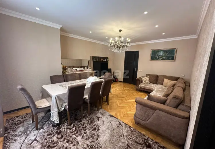 4 otaqlı mənzil , Bakı
