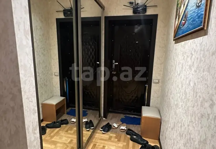 4 otaqlı mənzil , Bakı
